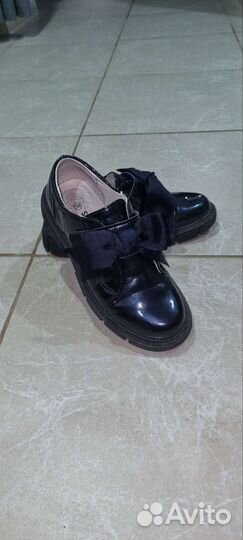 Школьная обувь для девочки из детского мира