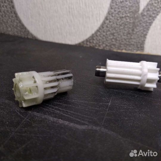 Пластиковые запчасти детали для бытовой техники