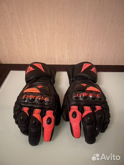 Перчатки dainese