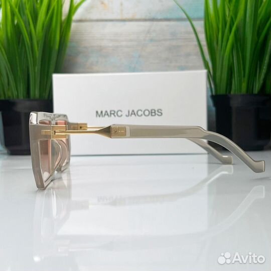 Солнцезащитные очки marc jacobs