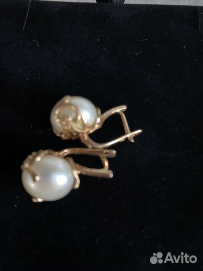 Золотые серьги