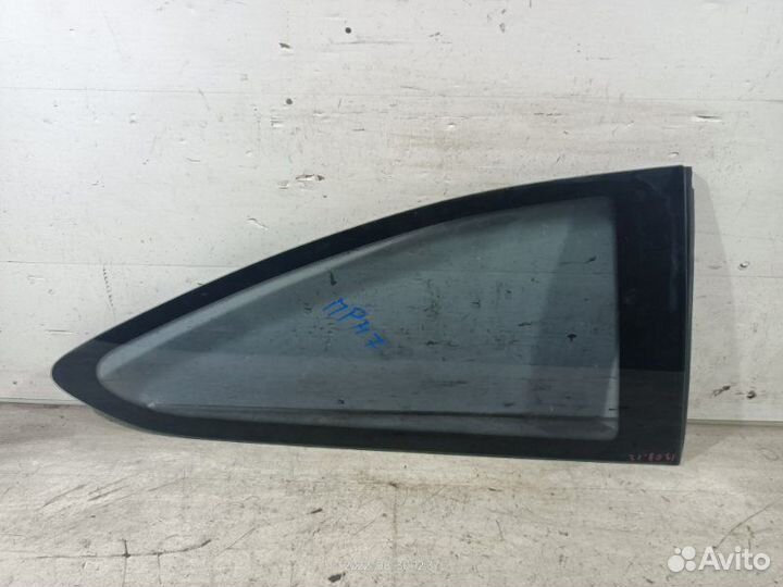 Стекло кузовное заднее правое Ford Focus 2 St