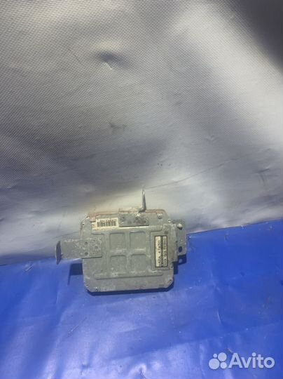 Блок управления ABS mazda 626 GE