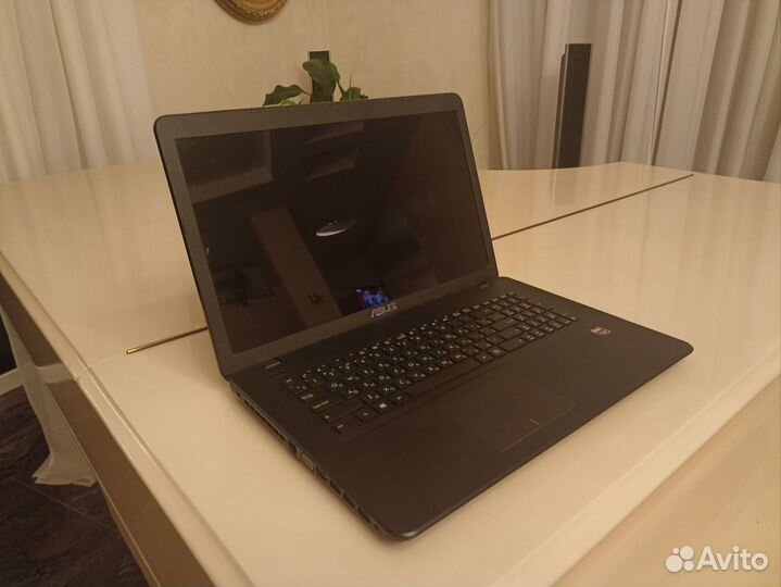 Ноутбук Asus x751s 17.3 дюйма