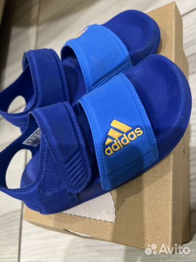 Сандалии adidas 29