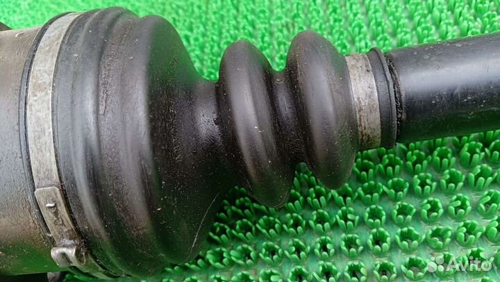 Привод передний правый audi A6/100 C4