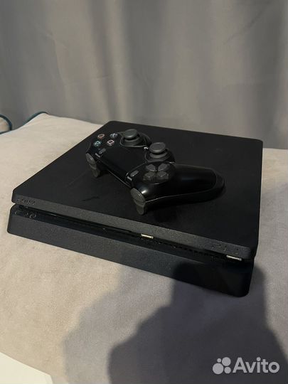 Sony PS4 slim 1tb