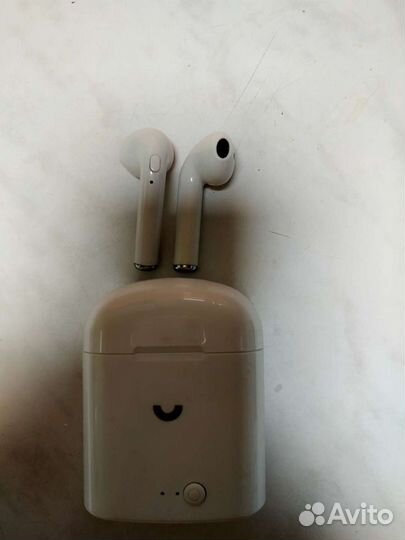 Беспроводные наушники TWS