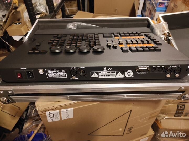 Grand ma 2 command wing