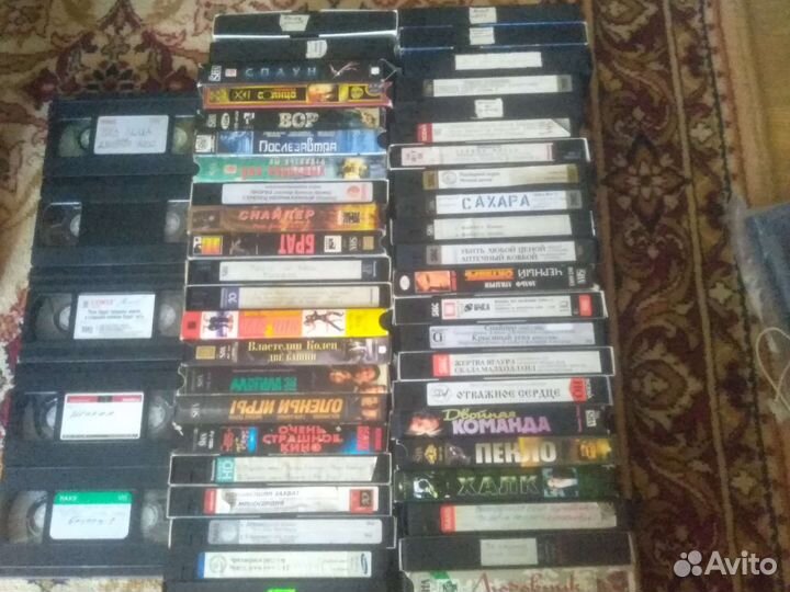 Видеокассеты