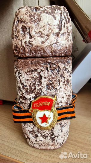 Оригинальный сувенир созданный из банки кофе