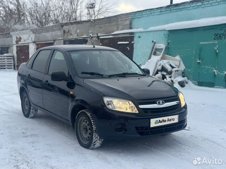 LADA Granta 1.6 МТ, 2013, 165 332 км