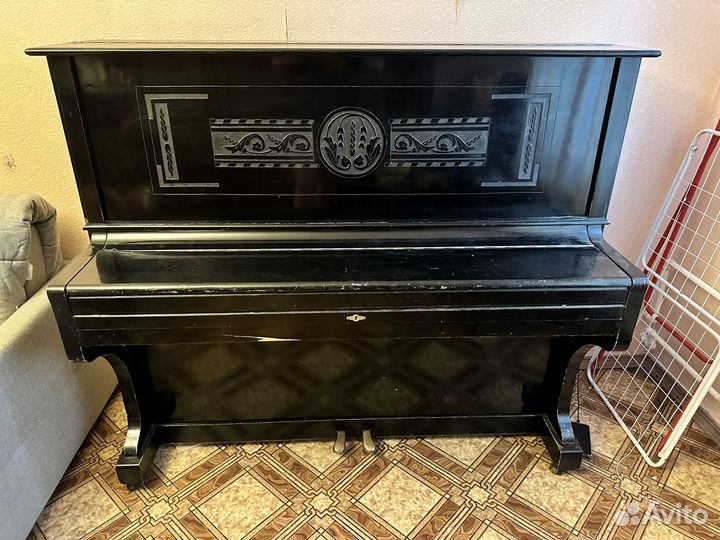 Пианино Фабрика им. Молотова