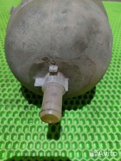 Расширительный бачок Peugeot 206