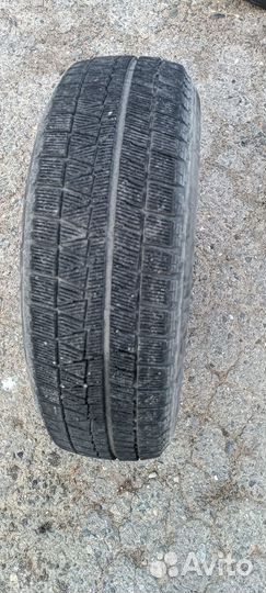 Bridgestone Blizzak Revo GZ 185/65 R15