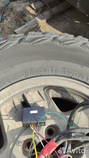 Kumho Road Venture MT51 235/85 R16