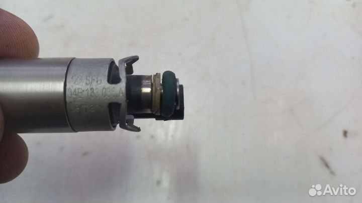 Топливная форсунка 1.4 Volkswagen Tiguan 2