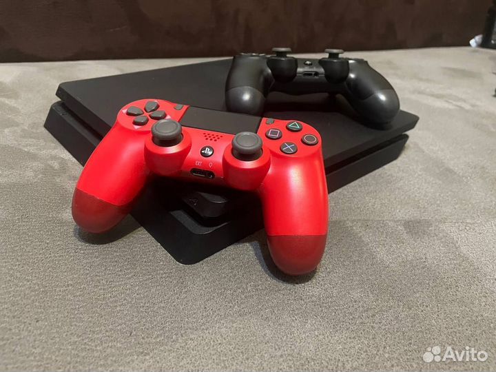 Sony PS4 slim