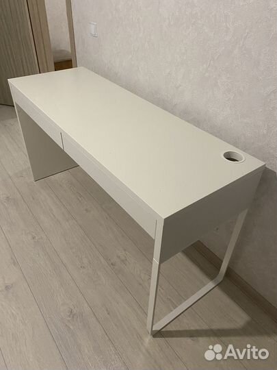 Стол письменный IKEA Micke