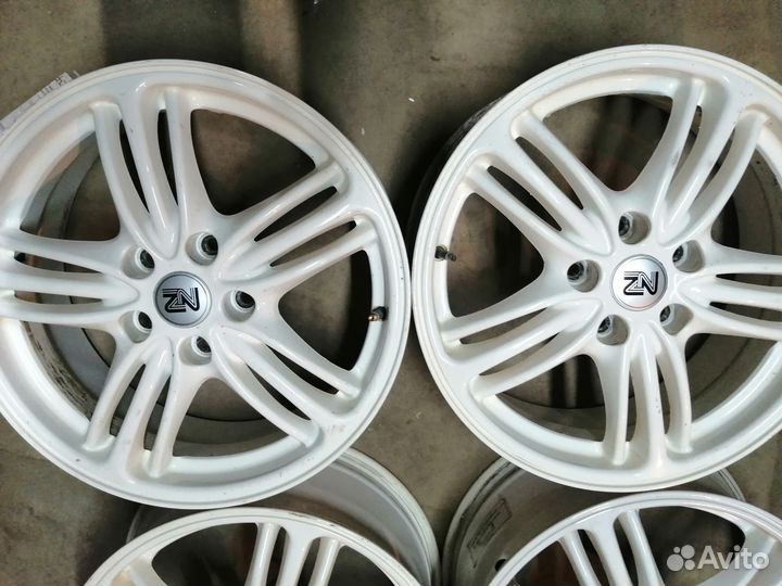 17 белые литые диски на иномарку 5/114,3