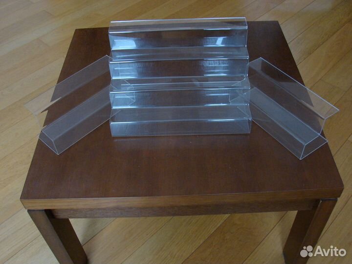 Подставка-горка для моделей