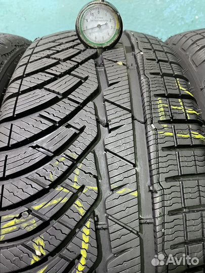 Michelin Pilot Alpin PA4 225/50 R18