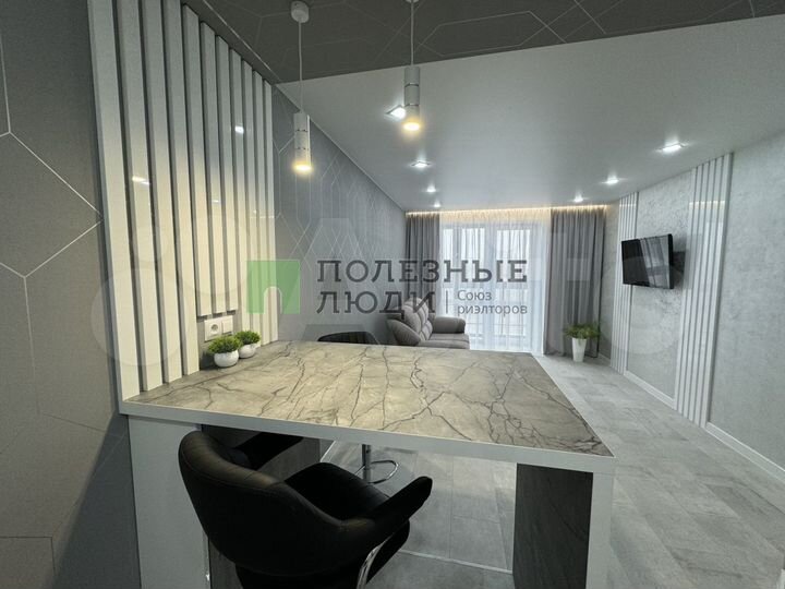 2-к. квартира, 42,8 м², 9/14 эт.