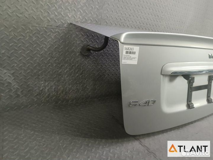 Крышка багажника volvo S40