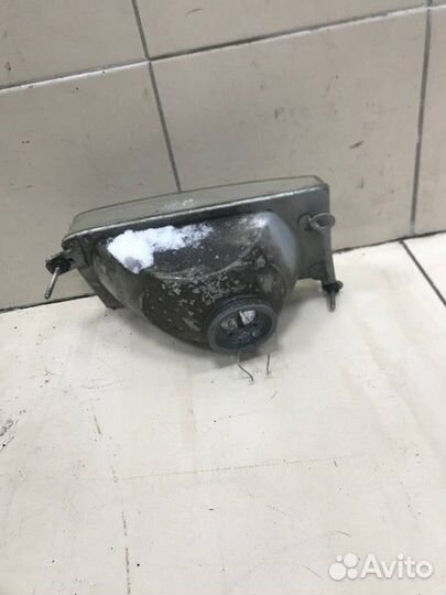 Фара правая Volkswagen Transporter