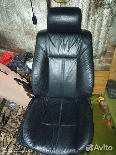 Сиденье переднее правое BMW