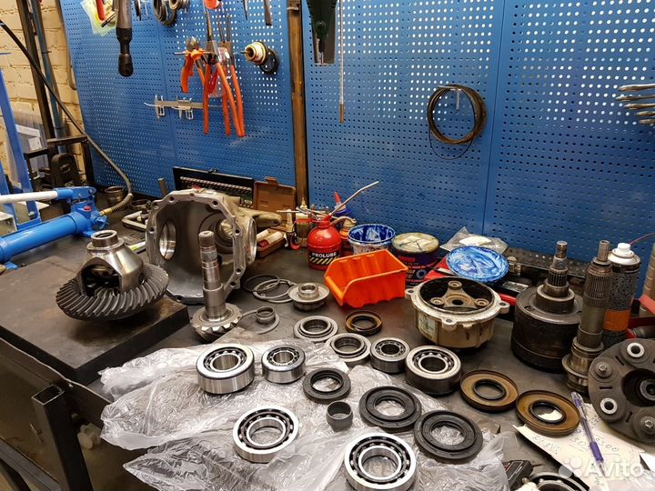 Восстановленный Задний редуктор BMW 2.81 2.93