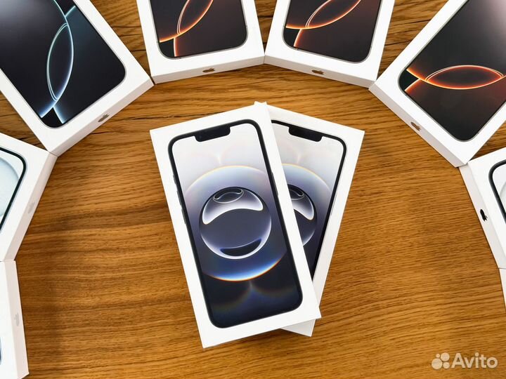 iPhone 16e, 128 ГБ