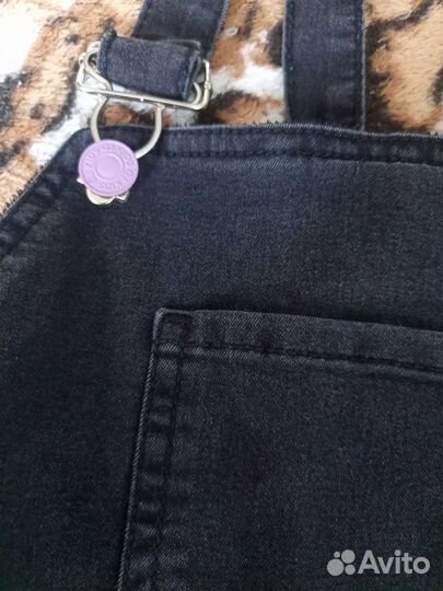 Джинсовый комбинезон