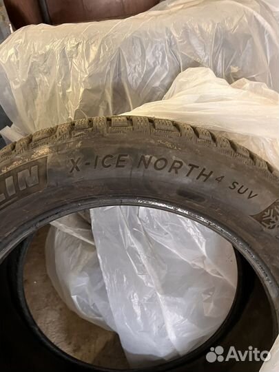 Michelin X-Ice North 4 SUV 255/50 R19 и 285/45 R19