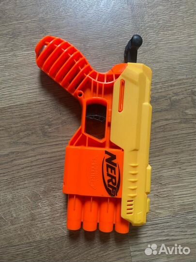 Пистолет nerf