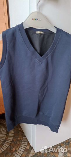 Жилетка для мальчика школьная 128