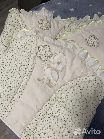 Бортики на детскую кроватку