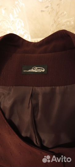 Костюм пиджак и юбка