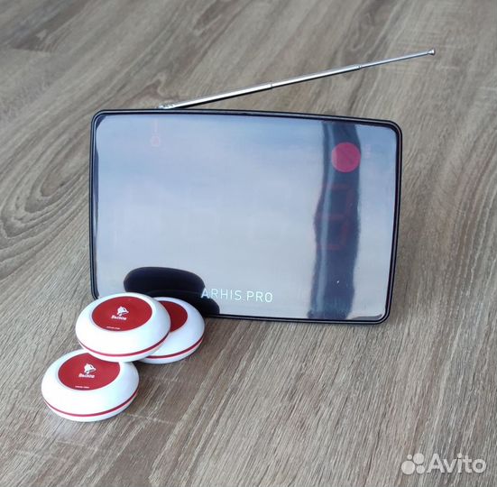 Кнопка вызова персонала и табло, часы, усилитель