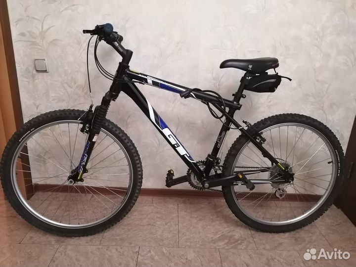 Велосипед GT avalanche 3.0