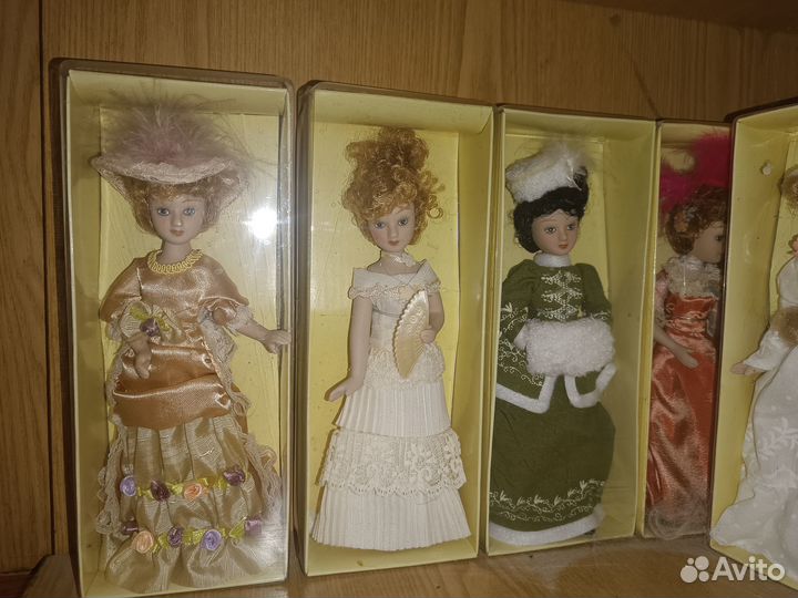 Кукла фарфоровая deagostini