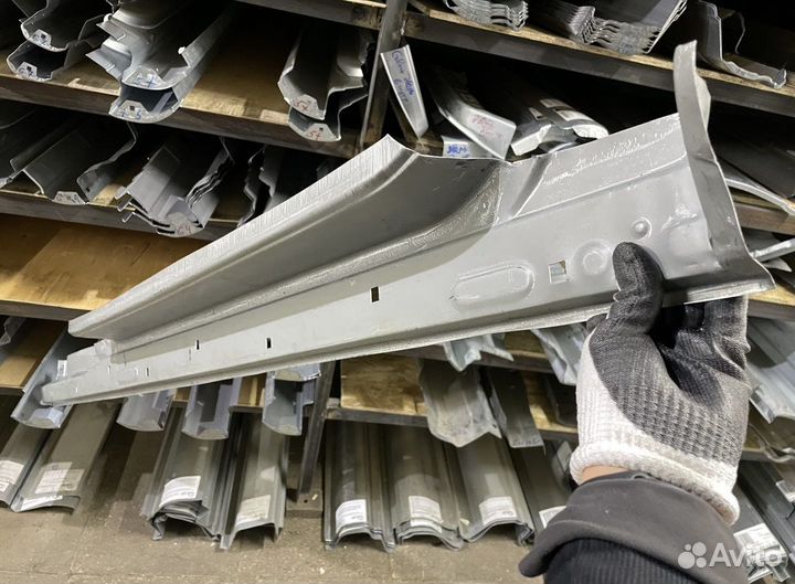 Порог левый Honda HR-V 1998-2006 3дв (Polcar)