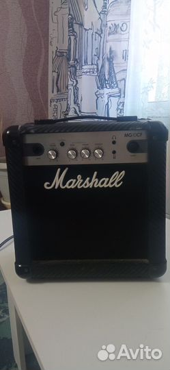 Комбоусилитель Marshall mg10cf