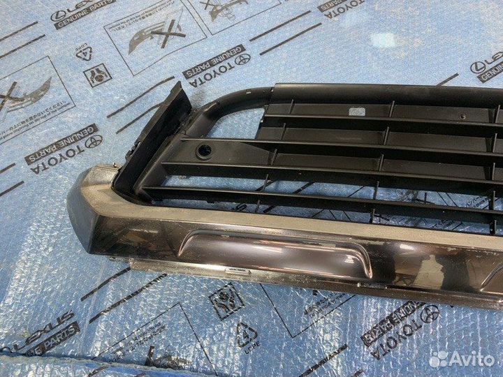 Решетка в бампер Lexus Rx4 2015