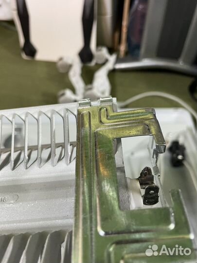 Конвектор бу ballu 2000W нужен мелкий ремонт