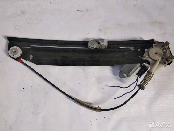 Бмв е39 стеклоподъёмник задние левые