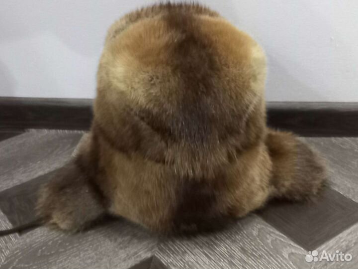 Мужская шапка