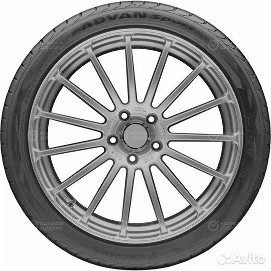 Yokohama Advan Sport V105 285/35 R22 106Y