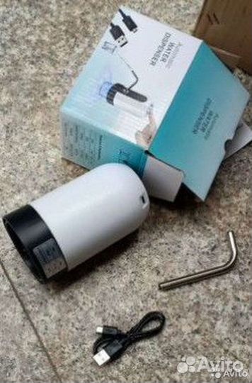 Автоматическая помпа насос для бутыли