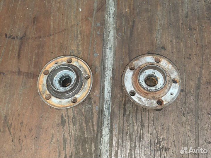 Ступица передняя на volvo s80 xc70 s60 v70